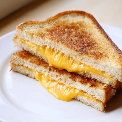 Mayo gegrilltes Käse-Sandwich